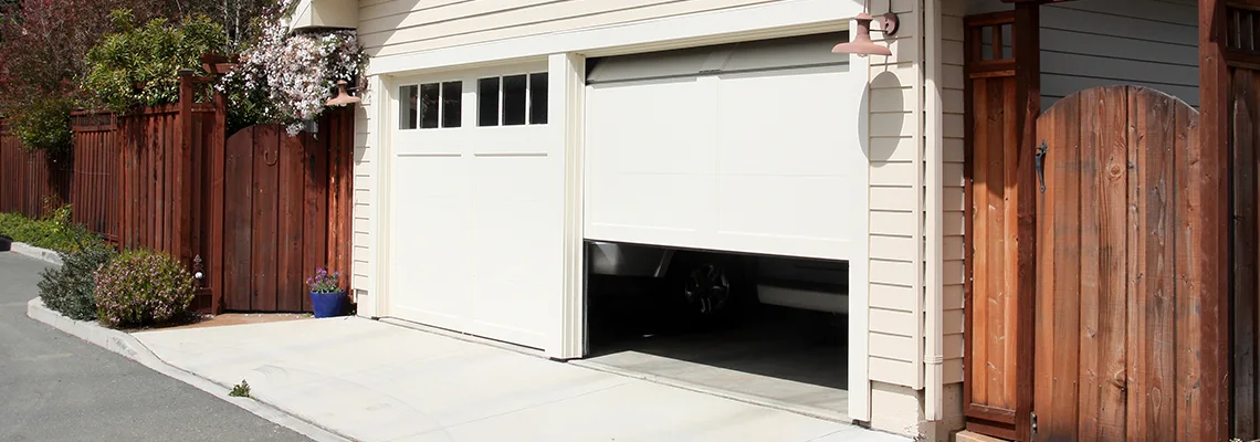 Garage Door Chain Won't Move in Palm Harbor, Florida