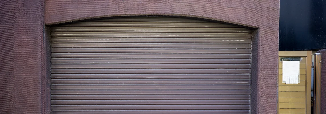 Fallen Garage Door Worn Rollers Replacement in Palm Harbor, Florida